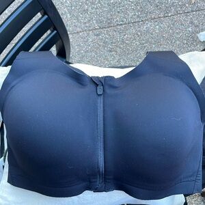 Lululemon Enlite Bra 36DD